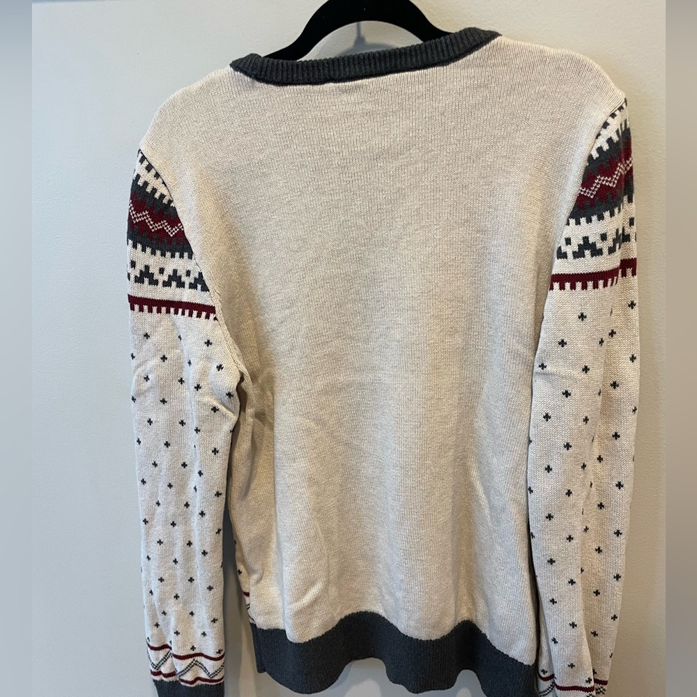 Lands' End Fair Isle Bear Winter Sweater - Picture 4 of 6